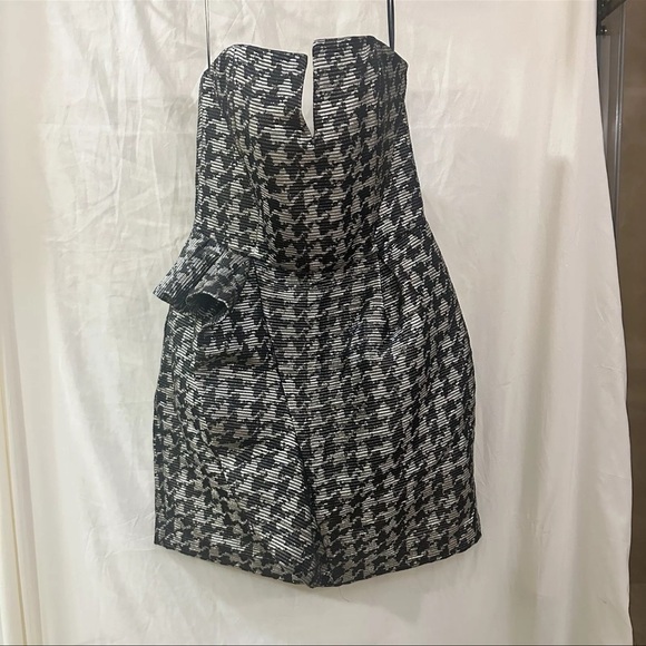 Parker Dress Women’s Size Small Black And Silver Strapless Bustier Ruffled NWT - Picture 2 of 9